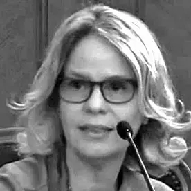 Dr. Anna Teresa Miranda Soares de Moura – Uerj