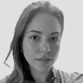Profa. Dra. Luana Azevedo de Aquino – UNIRIO